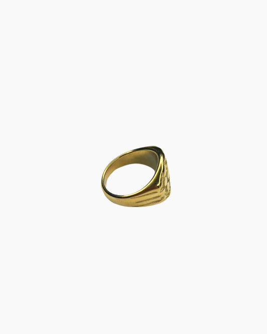 classic nugget ring gold product image