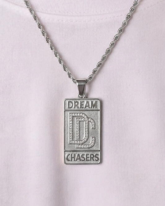 Silver Dream Chaser Impact chain on model close up photo