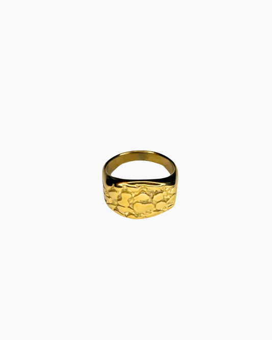 classic nugget ring gold product image